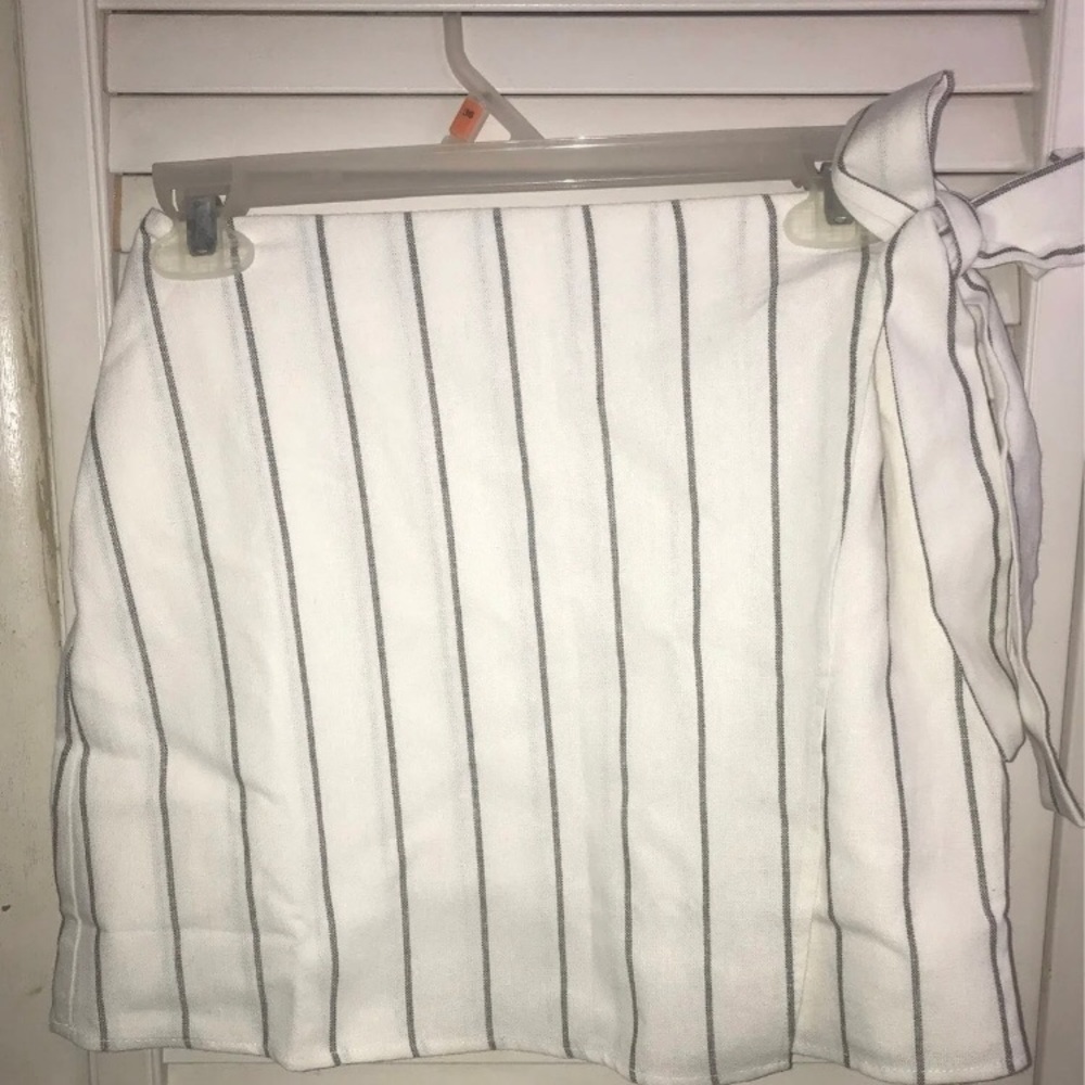 BRAND NEW Forever 21 Striped Mock Wrap Skirt